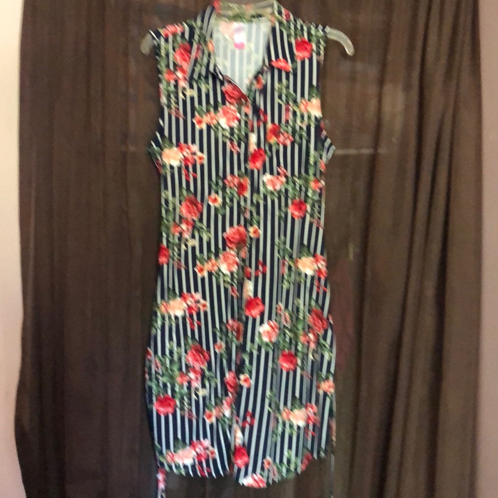 No boundaries sleeveless dress